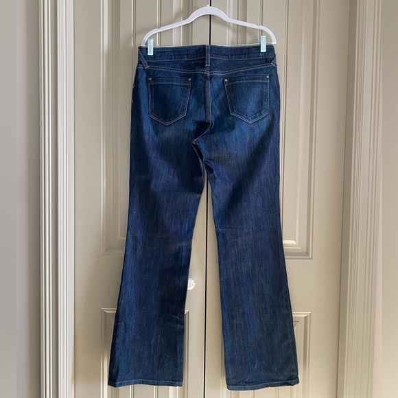 Banana Republic Classic Boot Cut Dark Wash Denim - Picture 6 of 9